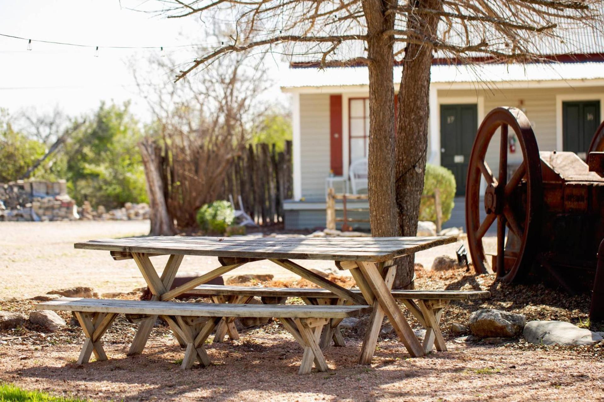 #6 The Root Cellar At Garrison In Gruene Villa New Braunfels Dış mekan fotoğraf