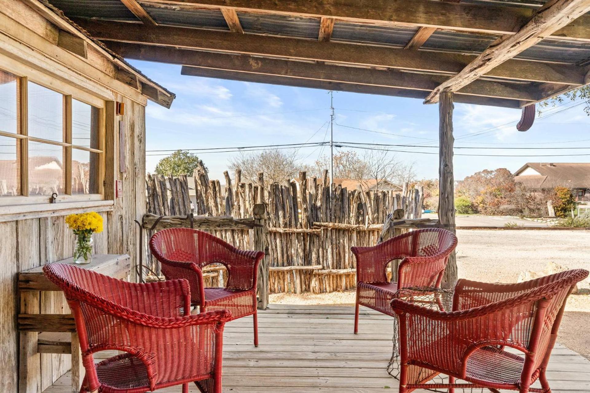 #6 The Root Cellar At Garrison In Gruene Villa New Braunfels Dış mekan fotoğraf