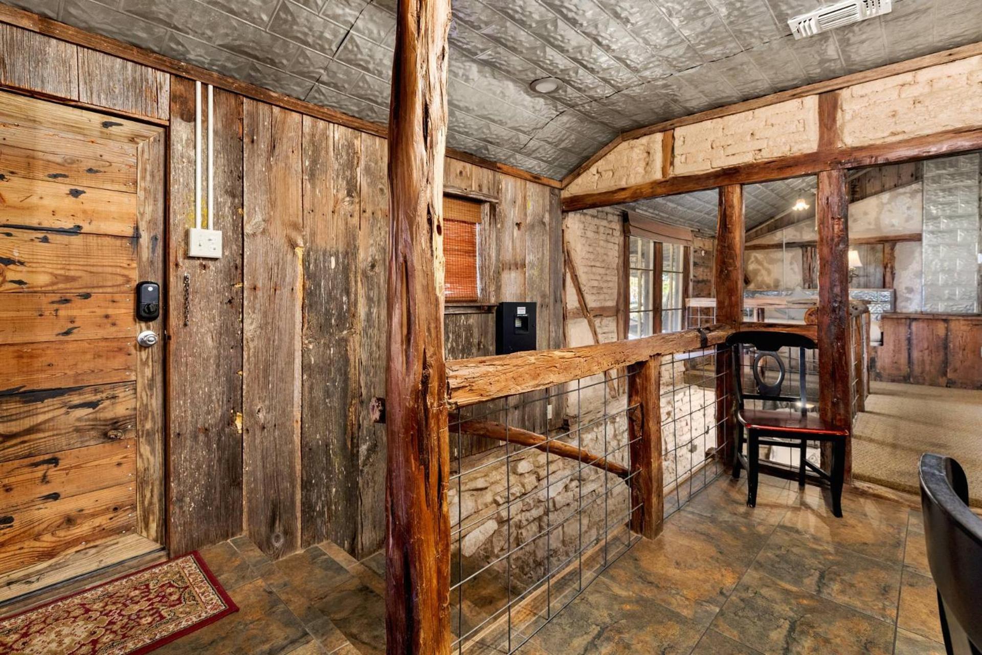 #6 The Root Cellar At Garrison In Gruene Villa New Braunfels Dış mekan fotoğraf